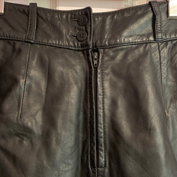 Black Genuine Leather Skirt - Picture 3 of 4